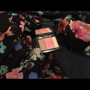 COPY - Lancôme Peach Savvy Blush Palette